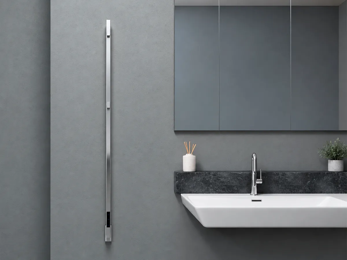 Uscător de prosoape de design CARISA, colecția MAXIM, 1500x30 mm, Crom
