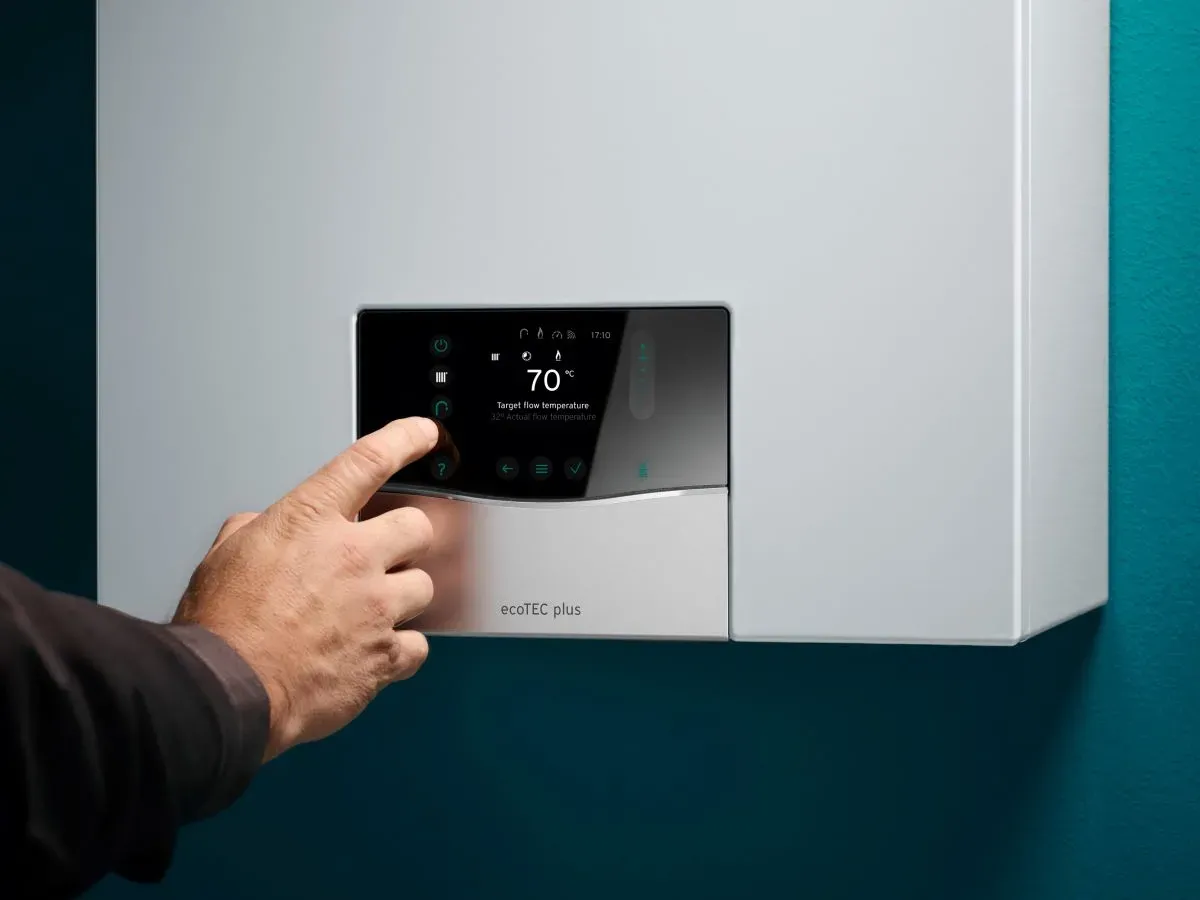 Конденсационный газовый котел VAILLANT ECOTEC PLUS VU 25 CS/1-5 26 кВт