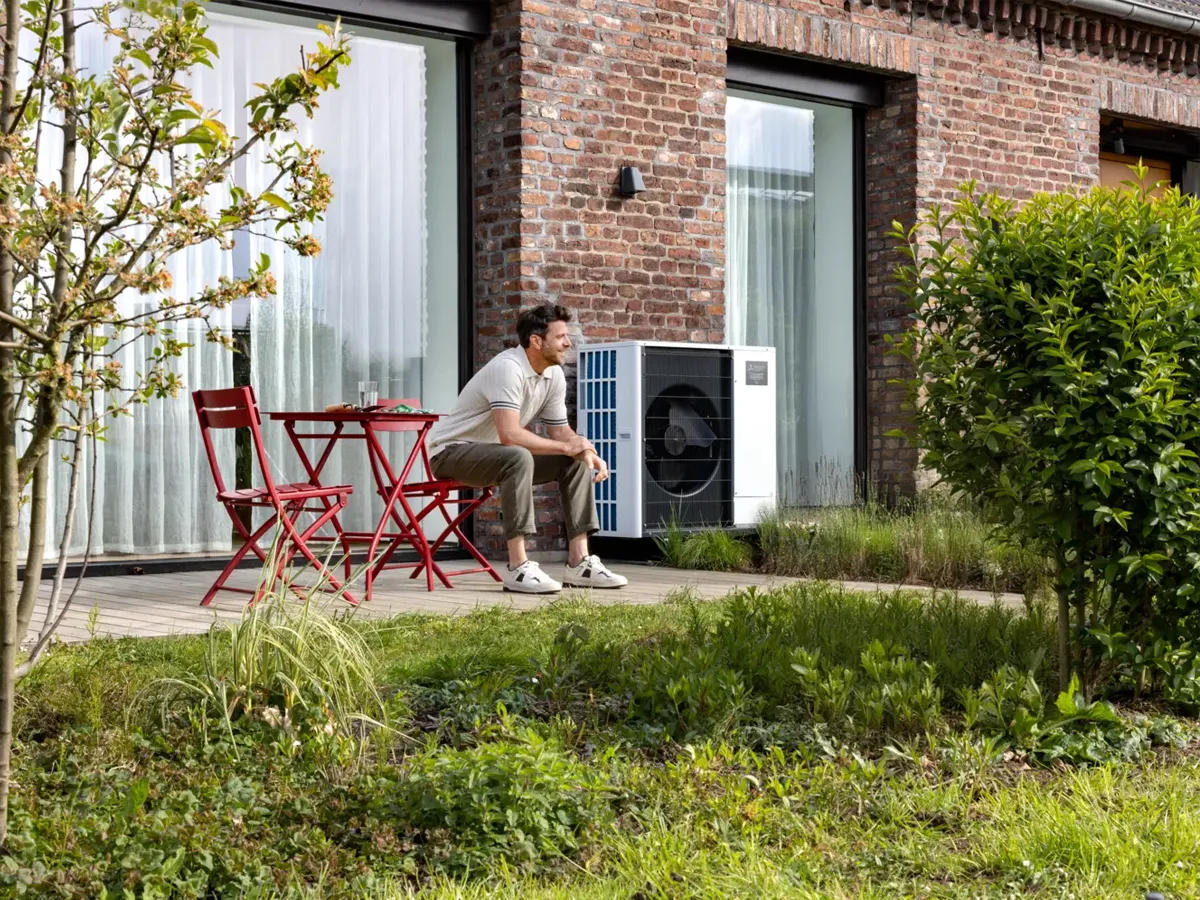Pompă de căldură, unitate exterioară Mitsubishi Electric Zubadan PUZ-SHWM80YAA