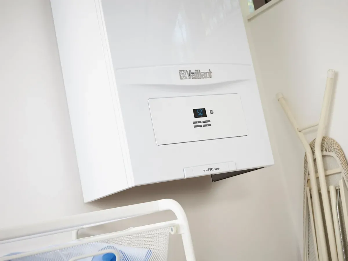 Конденсационный газовый котел VAILLANT ECOTEC Pure VUW 286-7-2 28 кВт